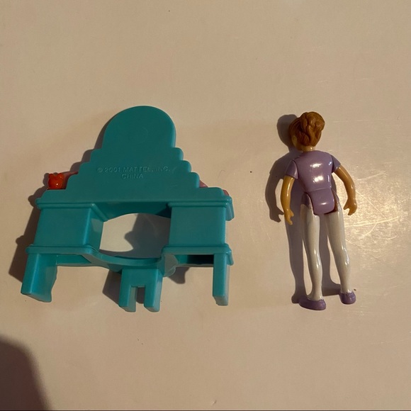 Fisher Price Sweet Streets Candy Shop & Dance Studio Dollhouse 74923 Mattel 2001 - Picture 3 of 13